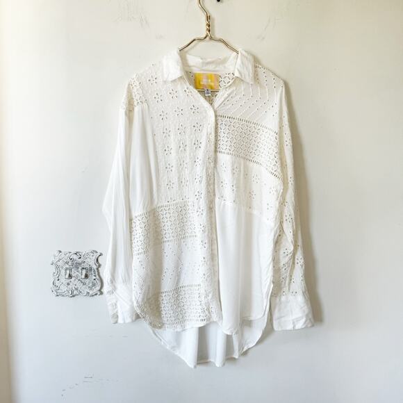 Urban Outfitters Carter White Eyelet Oversized Button down Shirt M - Picture 5 of 10